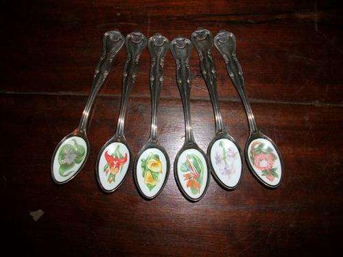 Lovely sliver plated tea spoons